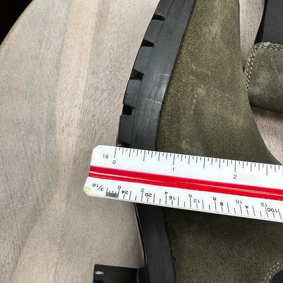 Joie Womens Chelsea Boots Size 10 Olive Green Pull On Suede Lug Ankle Boots New - Picture 12 of 15